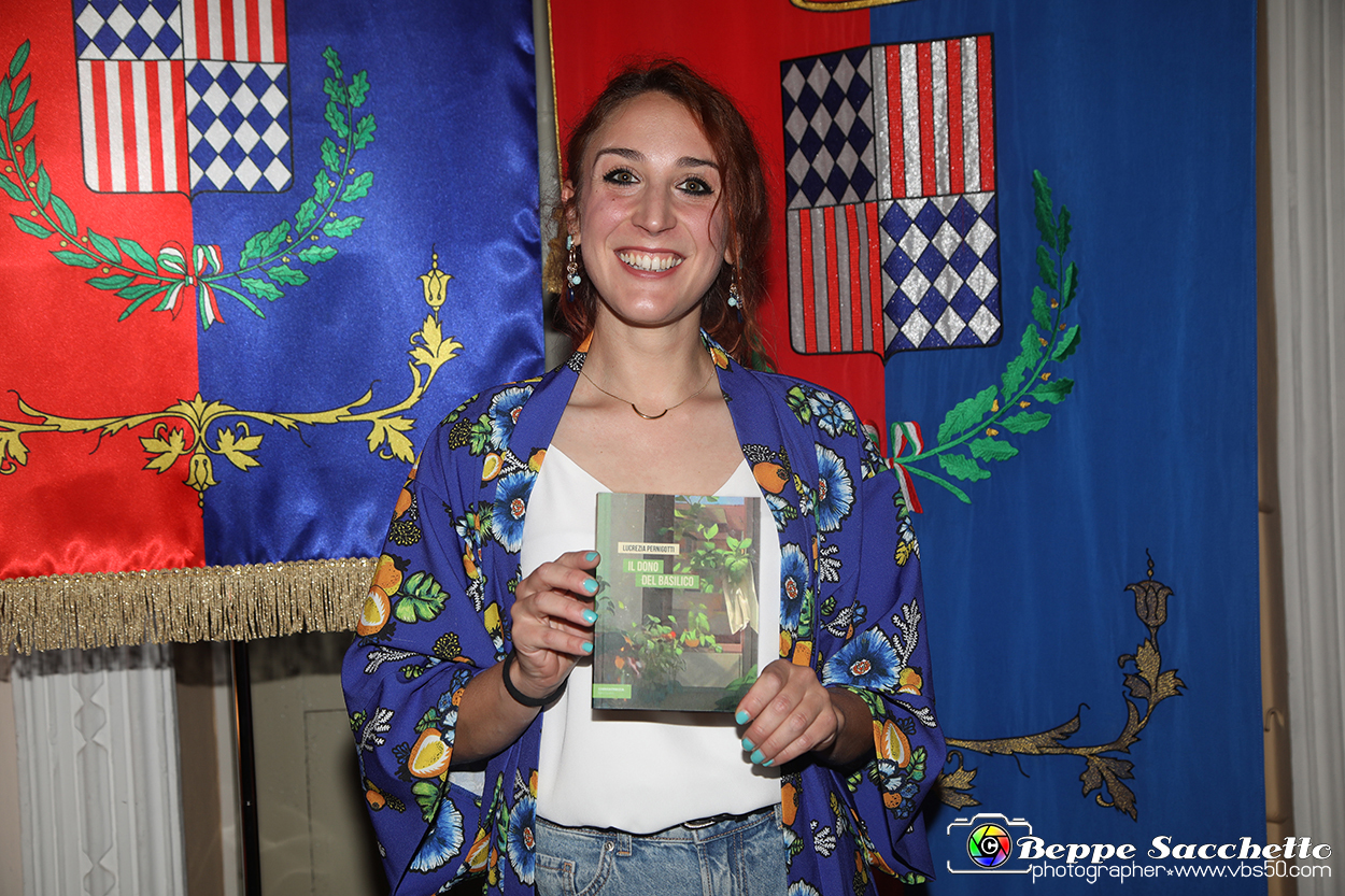 VBS_1260 - Presentazione libro 'Il dono del basilico' di Lucrezia Pernigotti.jpg